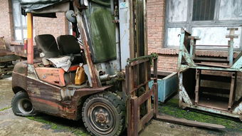 重慶弘?yún)f(xié)汽車配件廠存貨及設(shè)備一批在重慶產(chǎn)權(quán)交易網(wǎng)掛牌轉(zhuǎn)讓，礦山機(jī)械成亮點(diǎn)